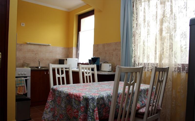 Cserkei Nyaralo Cserkeszőlő Habitación foto